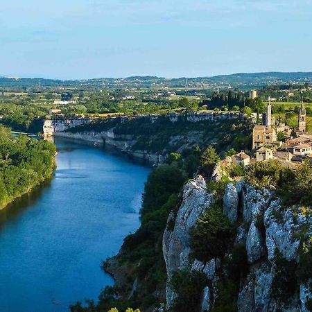 Appartement Neuf Avec Spa Saint-Martin-d'Ardeche Exterior foto