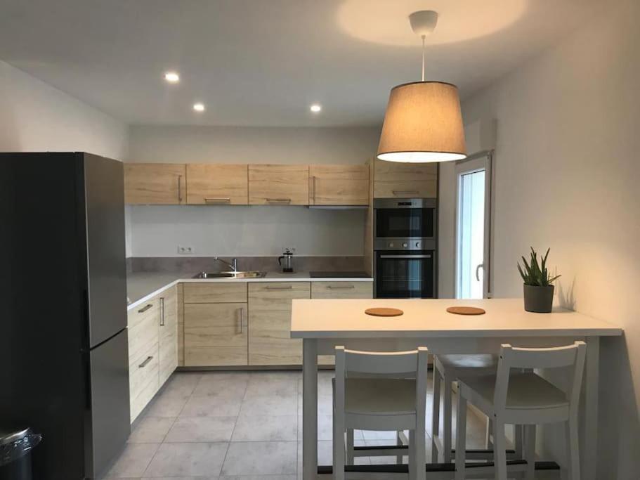 Appartement Neuf Avec Spa Saint-Martin-d'Ardeche Exterior foto